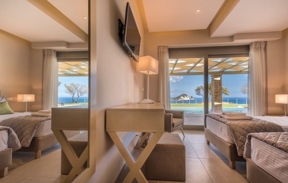 Artina Luxury Villa