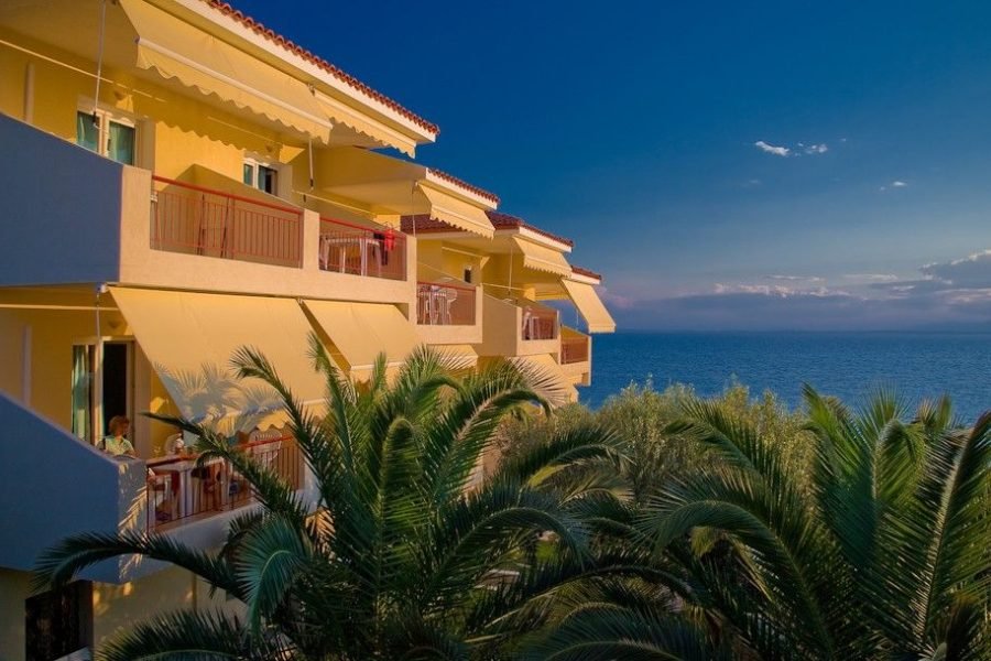 Maistrali Beach Hotel