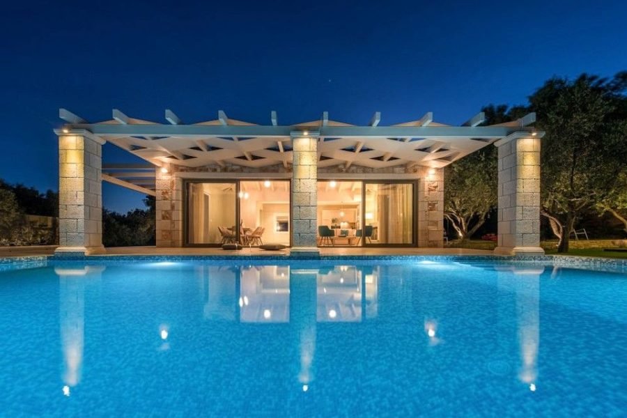 Avra Villa