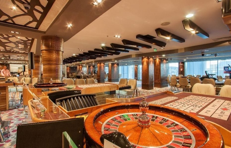 INTERNATIONAL Hotel Casino & Tower Suites
