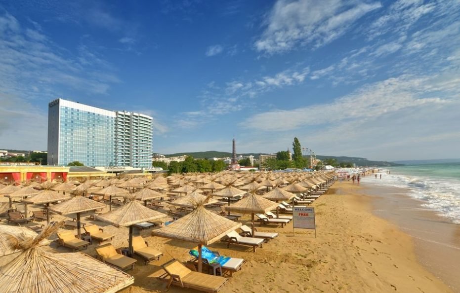 INTERNATIONAL Hotel Casino & Tower Suites