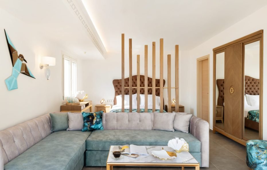 Front Suite with Private Pool
