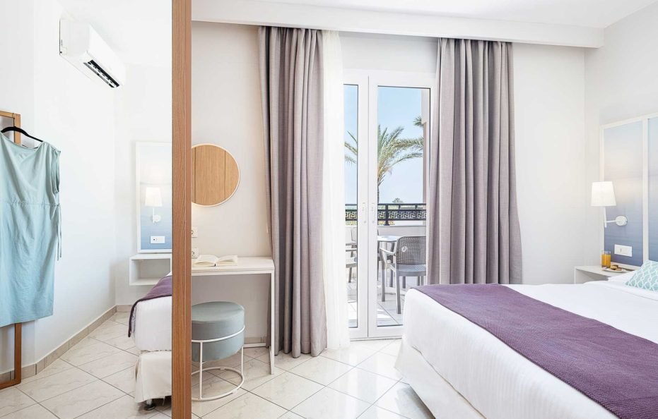 One Bedroom Apartment Limited Sea View