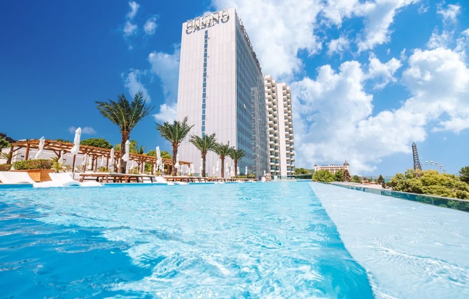 INTERNATIONAL Hotel Casino & Tower Suites