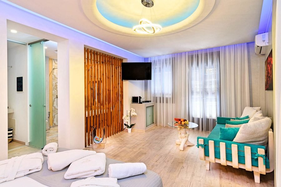 Diamond Luxury Suites