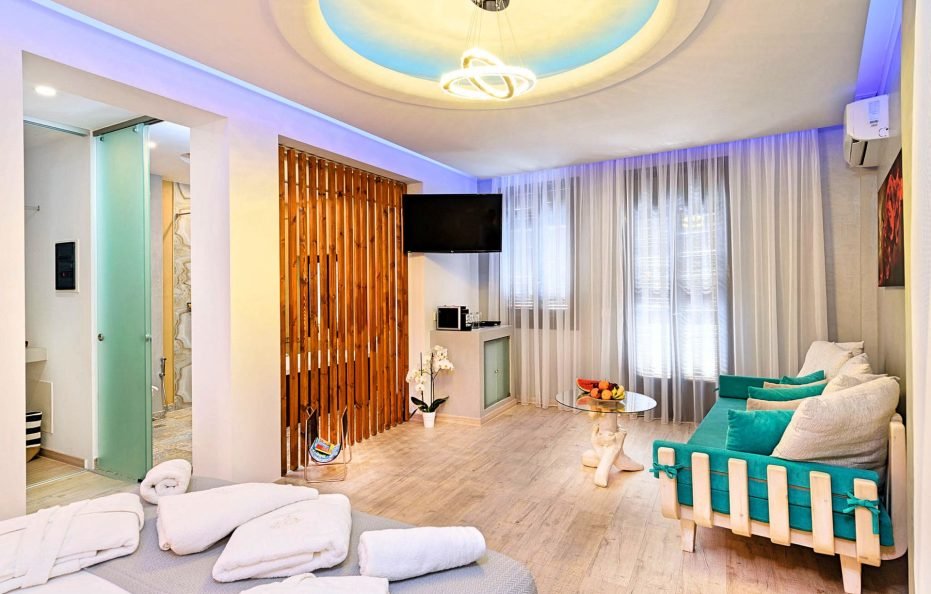 Diamond Luxury Suites