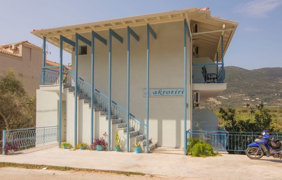 Akrotiri Lefkada
