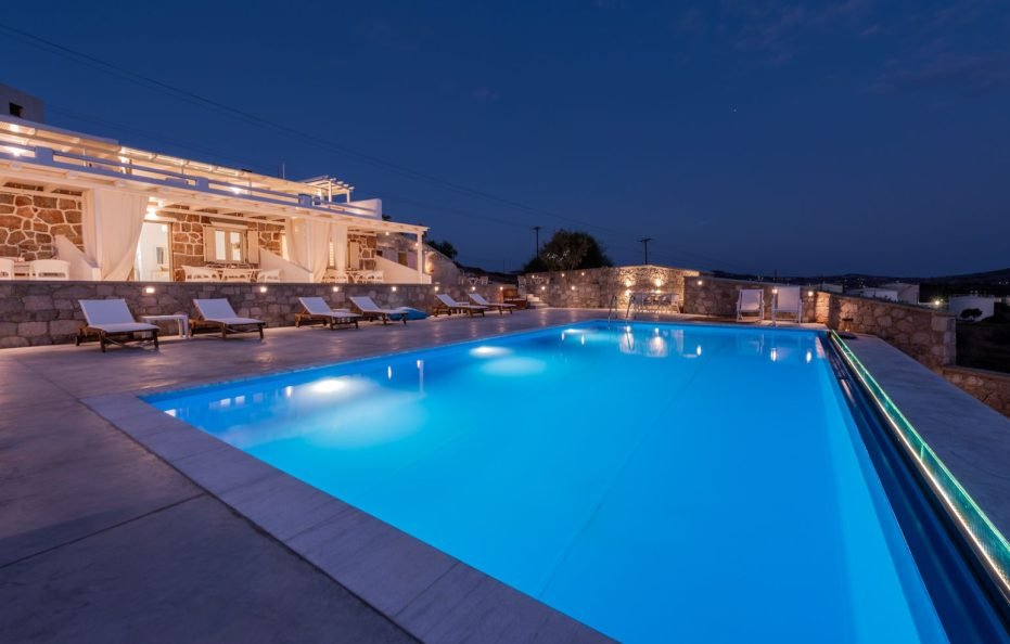 Anemi Suites