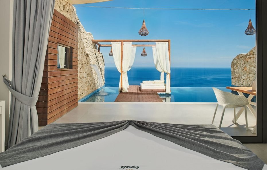 Emerald Villas & Suites