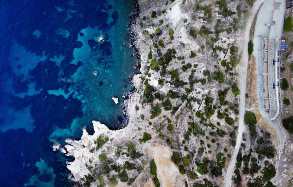 Echoes Suites Milos