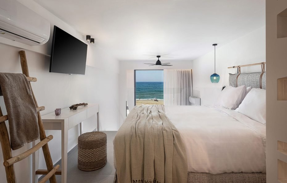 Calla Luxury Seafront Suites
