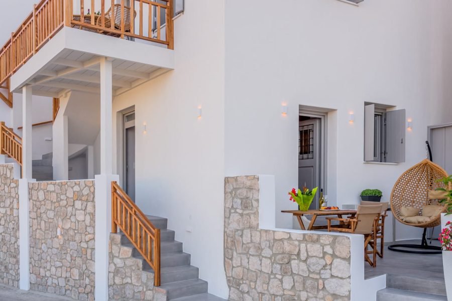 Esperanza Apartments