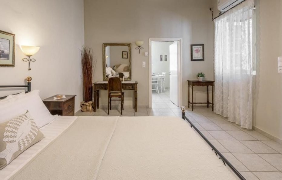 Anastasias Rooms Triovasalos