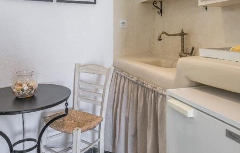 Anastasias Rooms Triovasalos