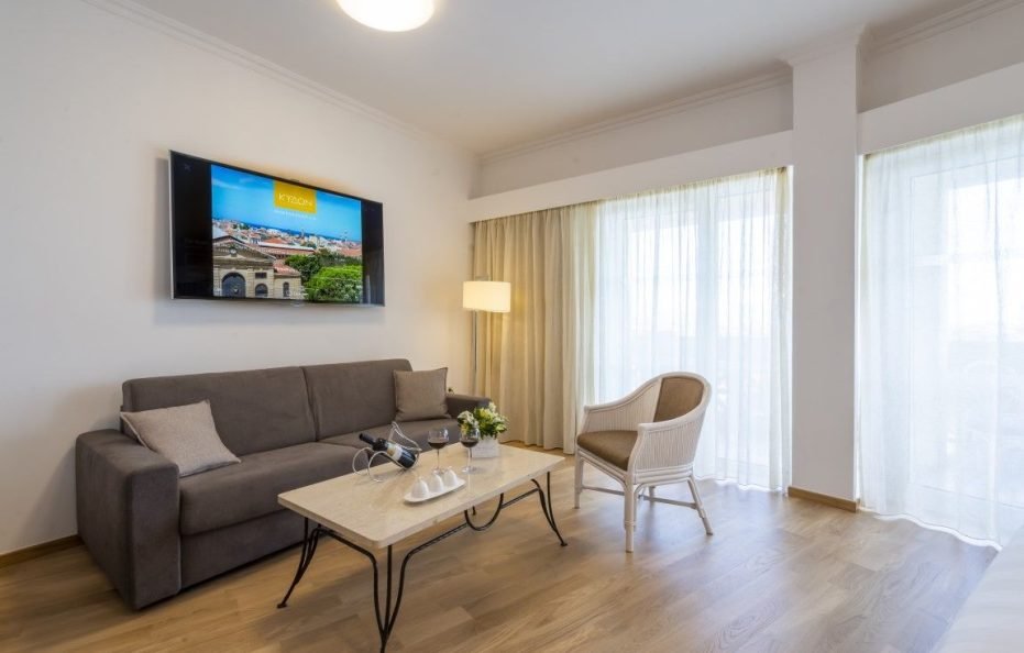 Junior Suite Square View