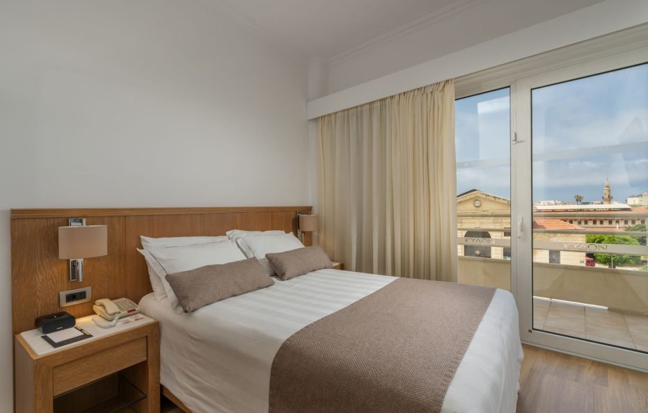 Family Suite Square View