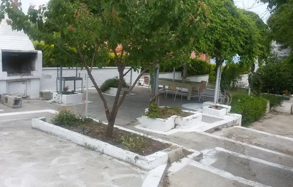 Alexandros Apartment