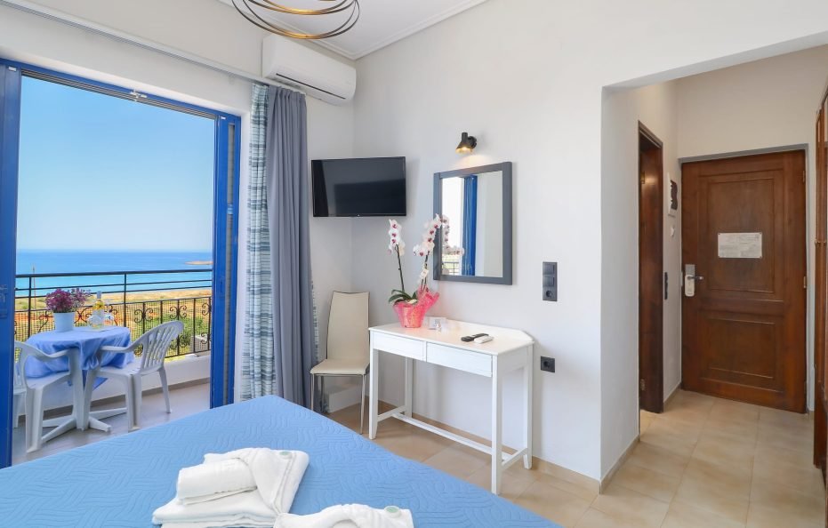 Double or Twin Panoramic Sea View