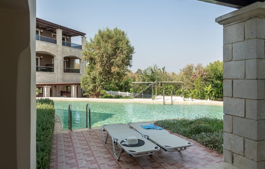 Family Suite Swim up Inland View