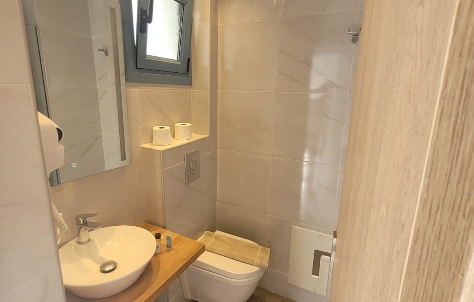 single room double bed