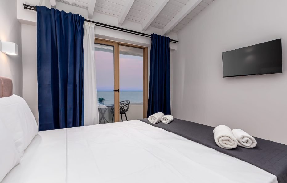 Superior Room with Sea View