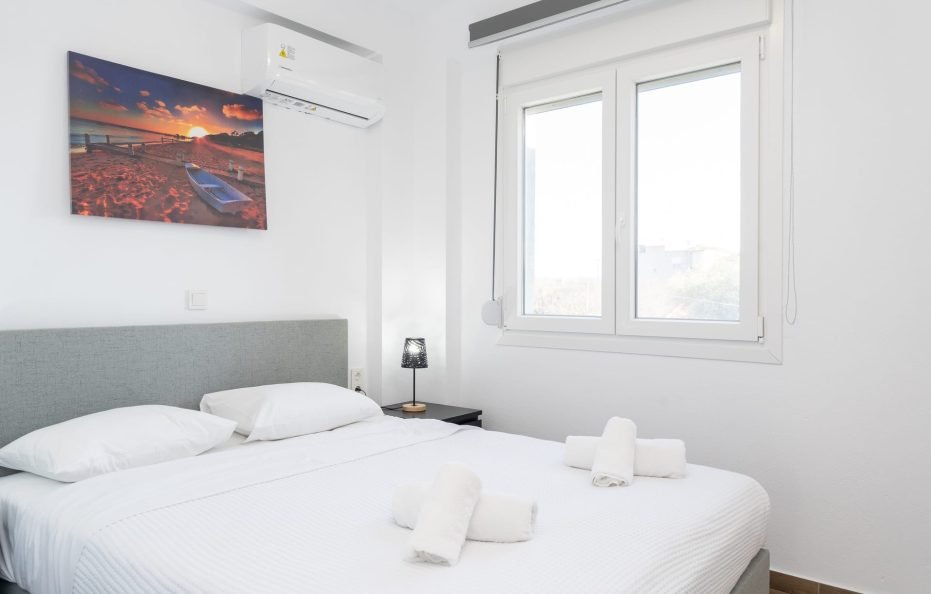 One Bedroom Apartment