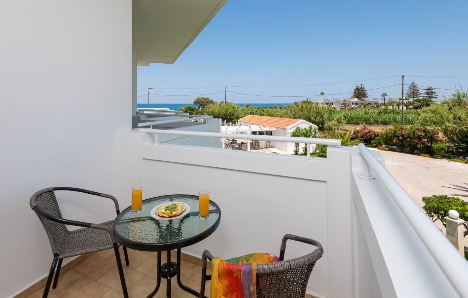 Classic Double Room Side Sea View