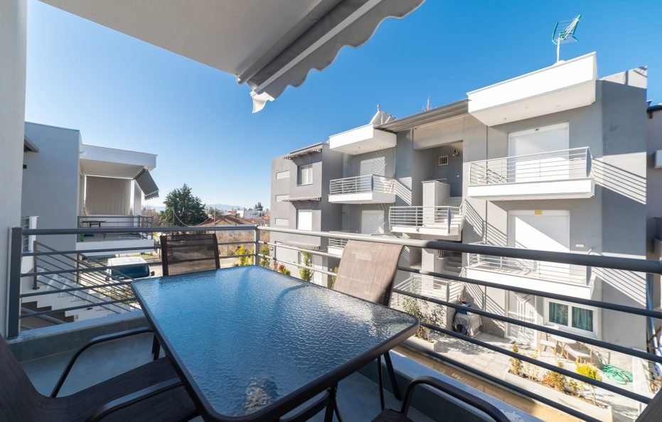 One Bedroom Apartment