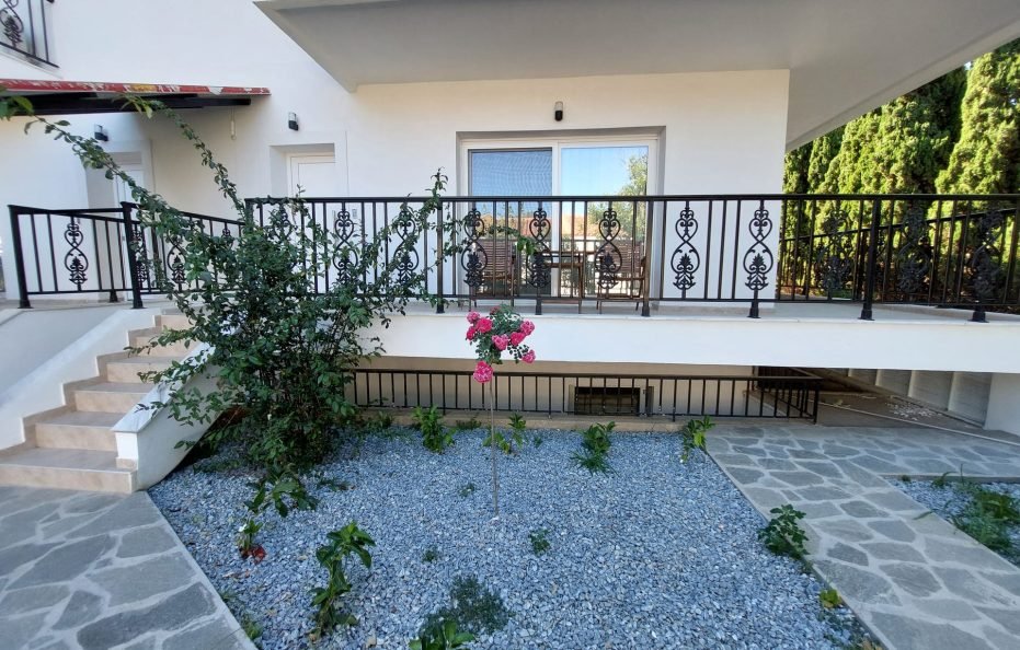 Double Room with Garden View