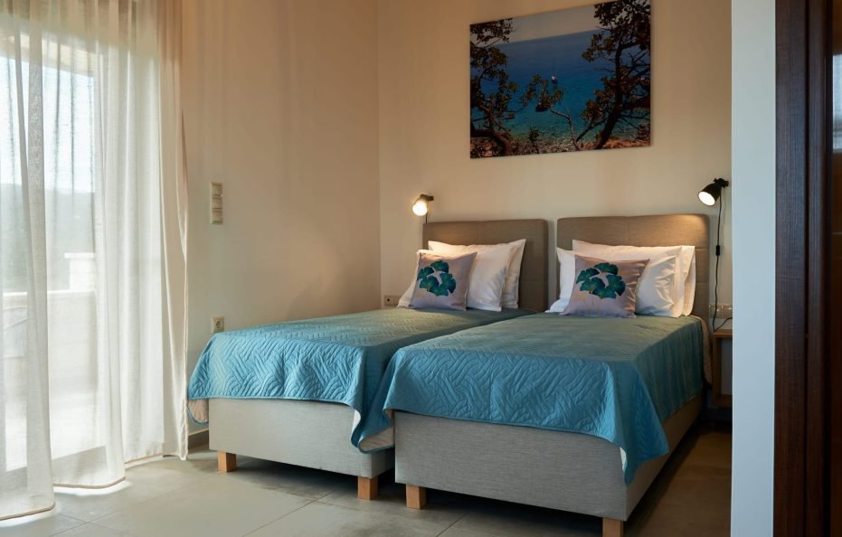 Villa With Pool And 3 Bedrooms
