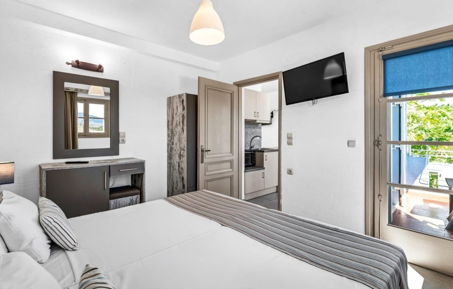 Junior Suite (Triple) Bedroom & Living Room