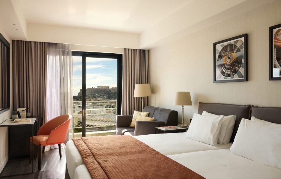 Acropolis Frame Triple Room