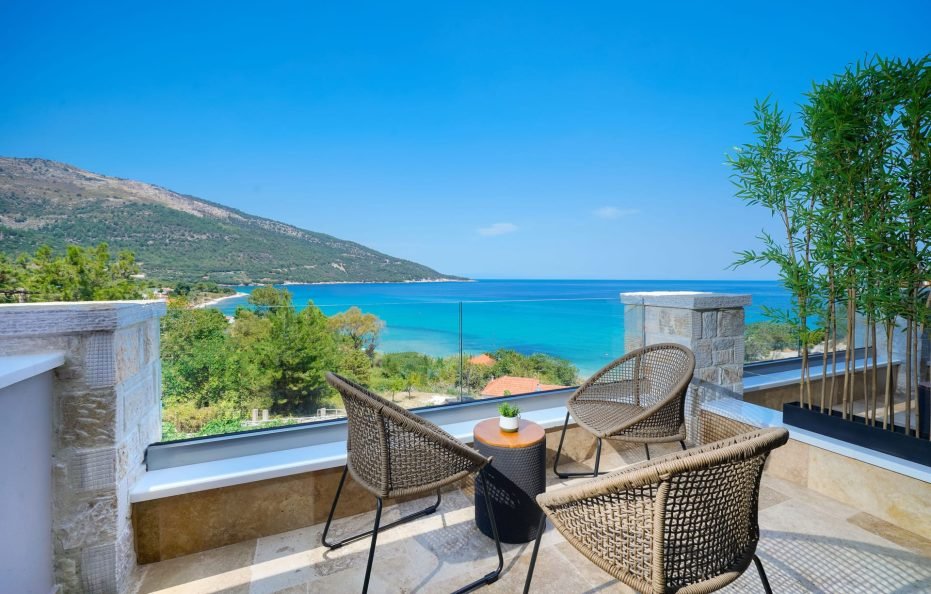 Executive Triple Room with Sea View