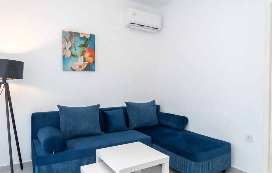 One Bedroom Apartment