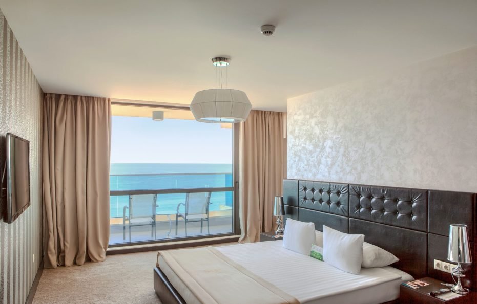 Presidential Apartment with Sea View