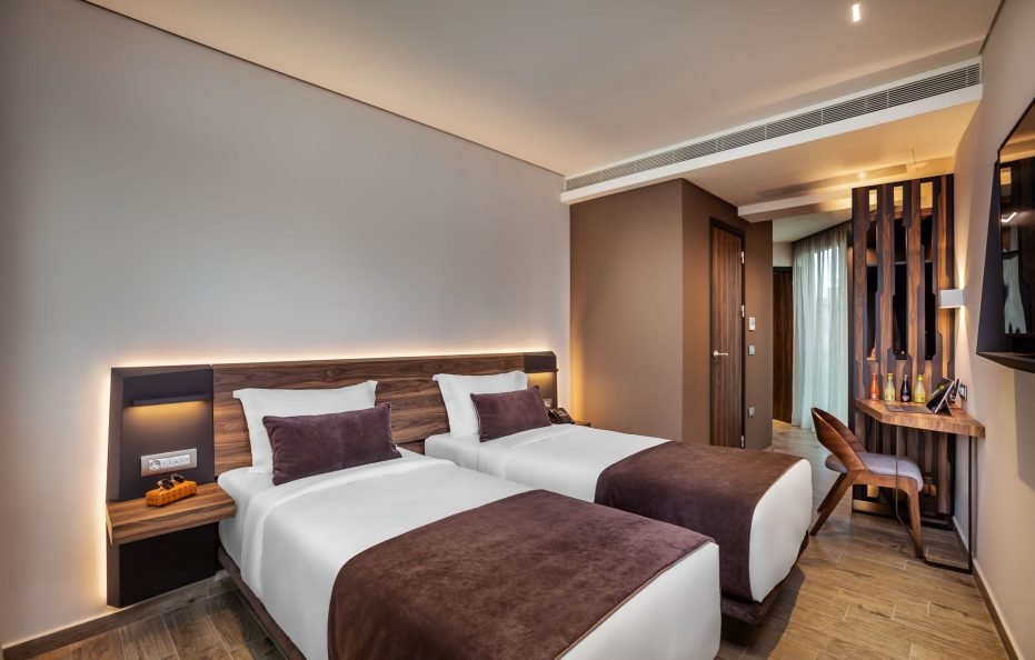 Family (Single+Twin Bed) Connected Suite City View