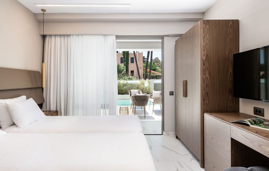 Serenity Suite with sea view