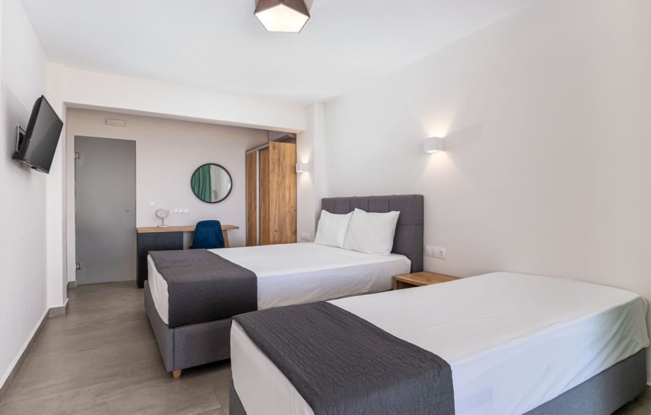 Deluxe Room with Sea View