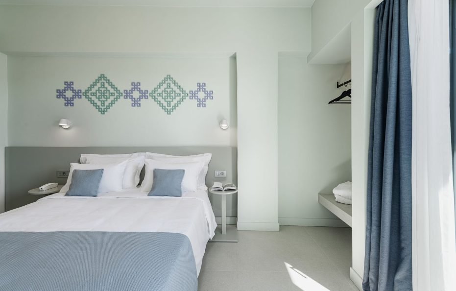 Double / Twin Room with City View