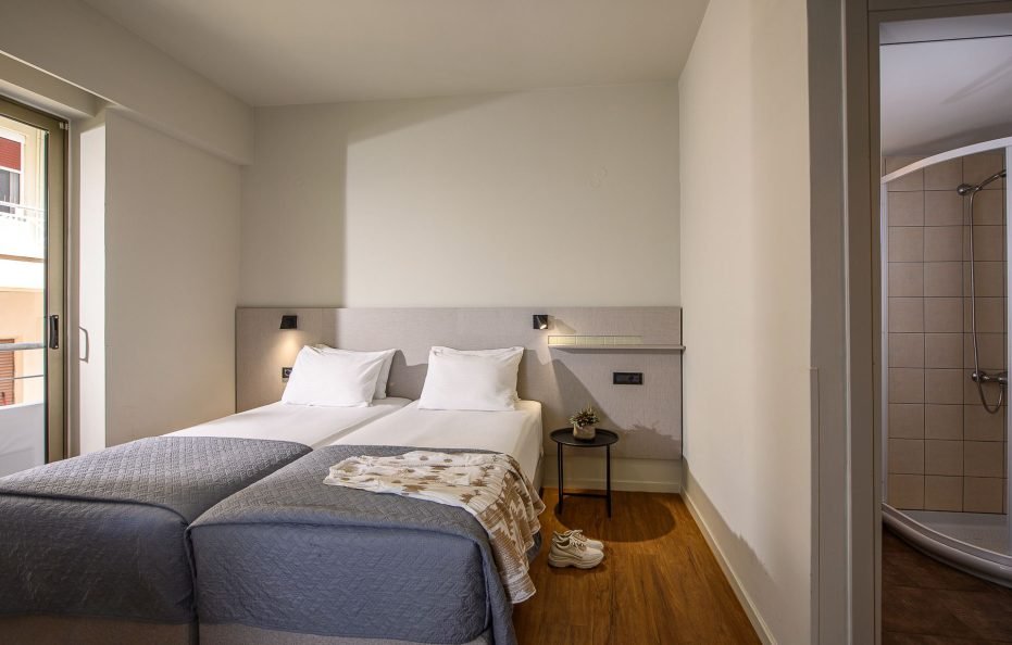 Double/Twin Room Standard (1-2 pax)