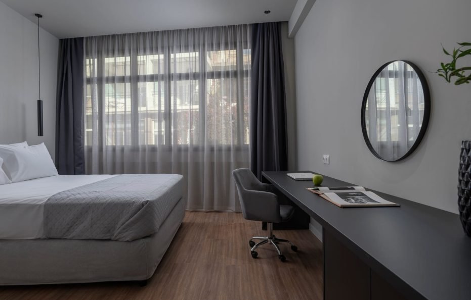 Hebrard Suite