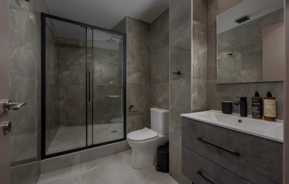Hebrard Industrial Suites