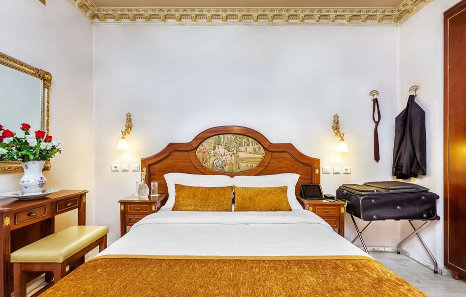 Standard (King Bed) City View