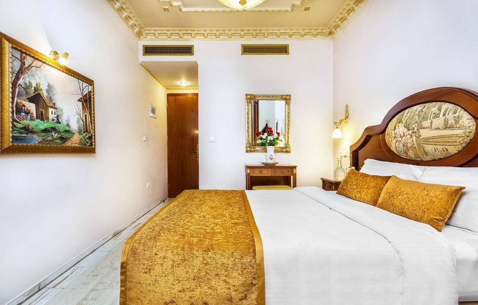 Standard (King Bed) City View