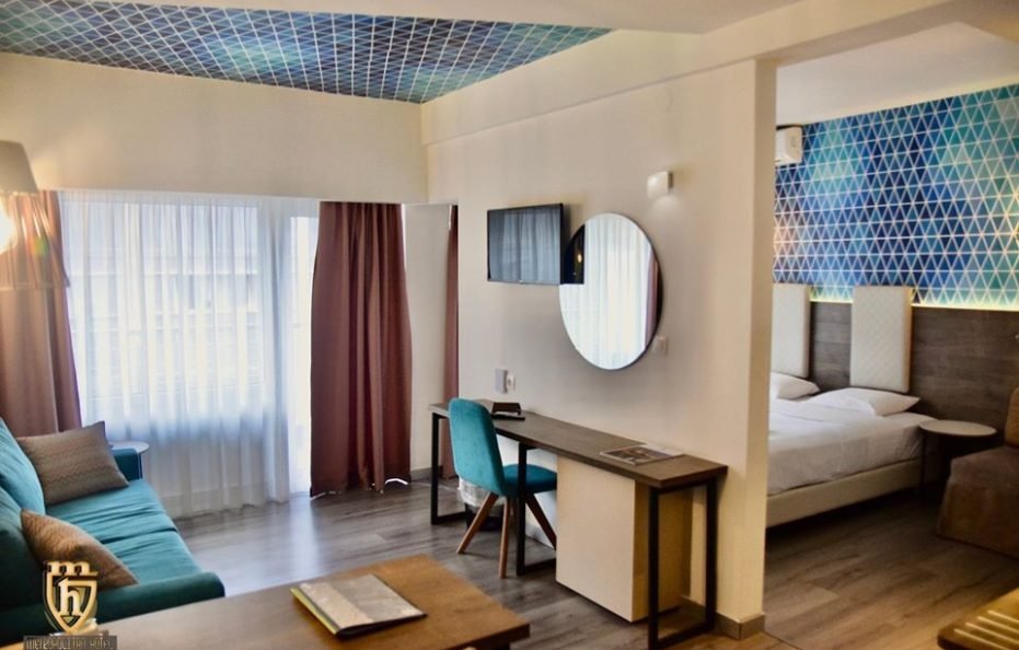 Premium Suite