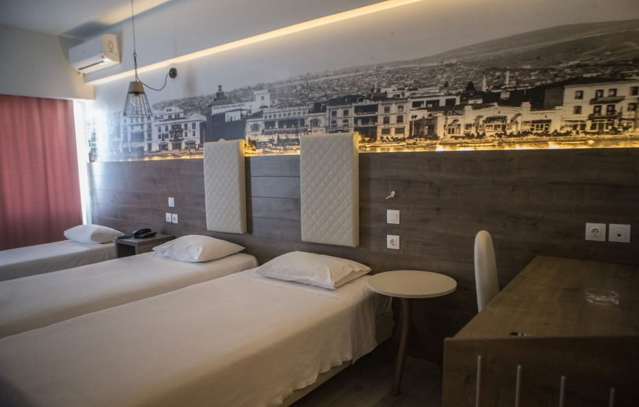 Triple room