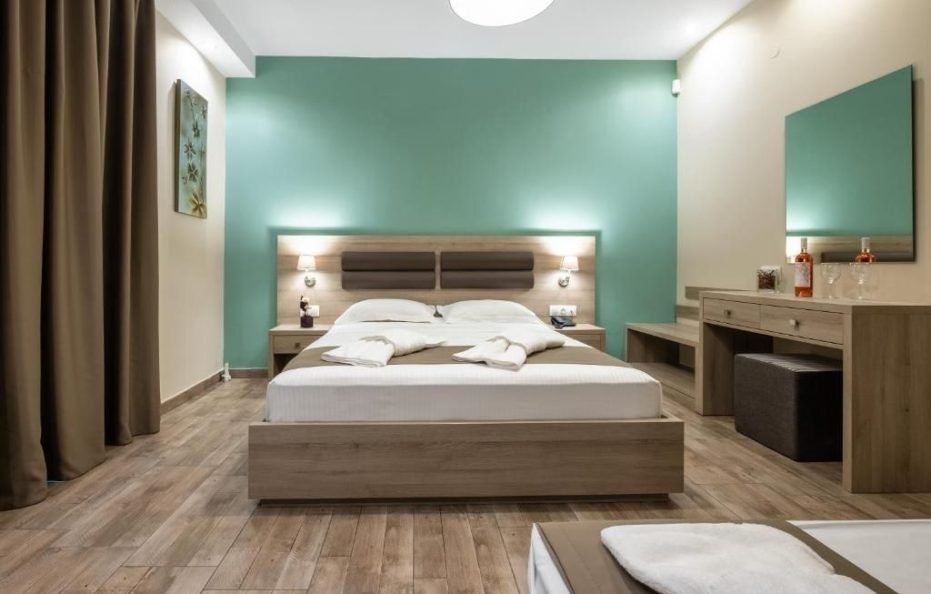 Deluxe Triple Room with balcony