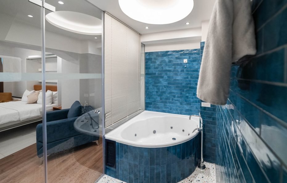 Bahar Executive Comfort Room