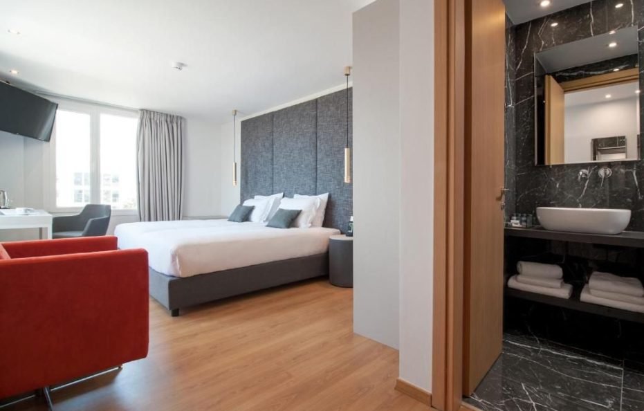 Deluxe Double or Twin Room